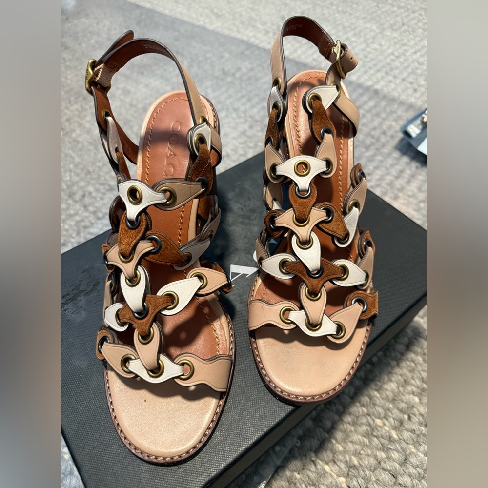 Coach Women's Sandals in Brown and Cream